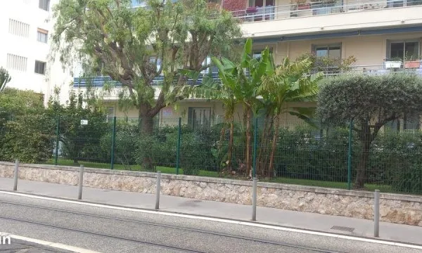 4 pièces lumineux avec balcon - Nice Nord (Borriglione) - 68.27 m²