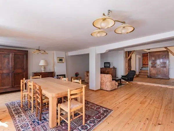 Maison 5 pièces 152 m²