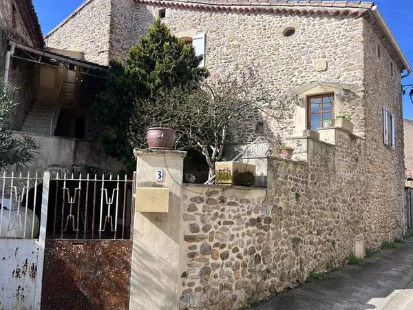 Charmante maison de village en pierres rénovée entre Saint-Ambroix et Alès