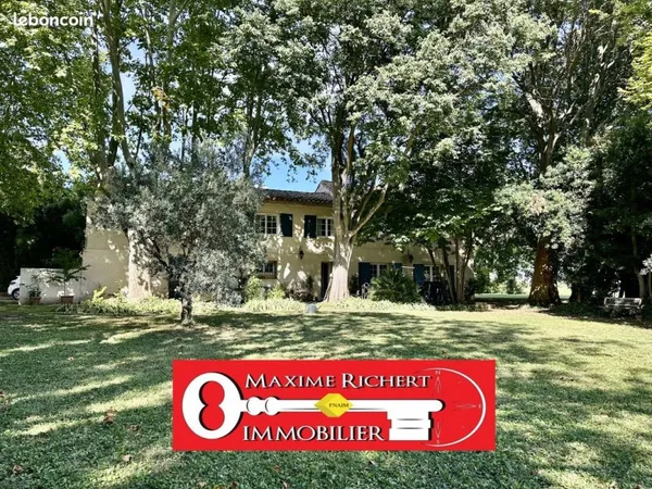 Mas 7 pièces 233 m²