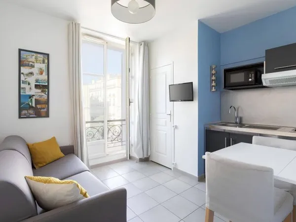 Studio 1 pièce 17 m²