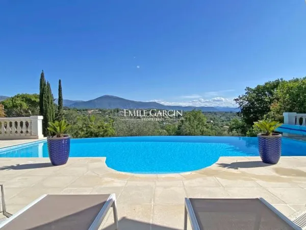 A louer, Valbonne, maison avec vue panoramique
