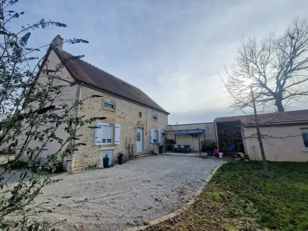 Maison 6 pièces 176 m²