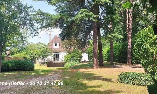 Maison Vente Méry-sur-Oise 11p 282m² 1500000€
