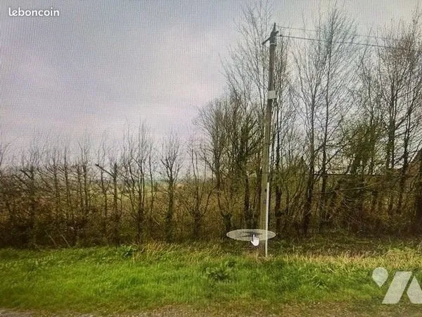 Terrain 1400 m² HUMIERES