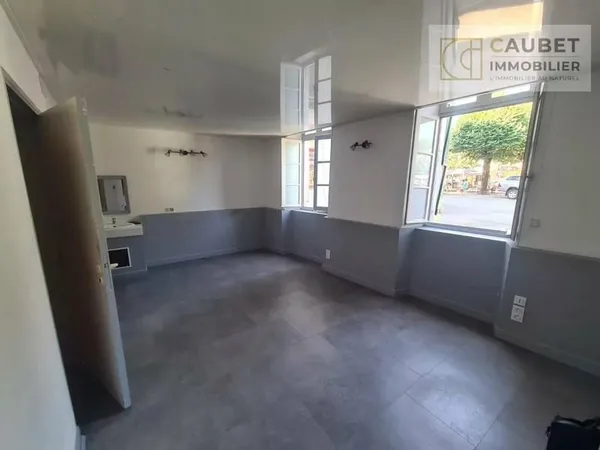 BAGNERES-DE-BIGORRE Local professionnel de 50m².