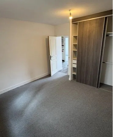 🏡 Appartement T3 entièrement rénové - 64 m² - Lumineux - Parking - Disponible immédiatement