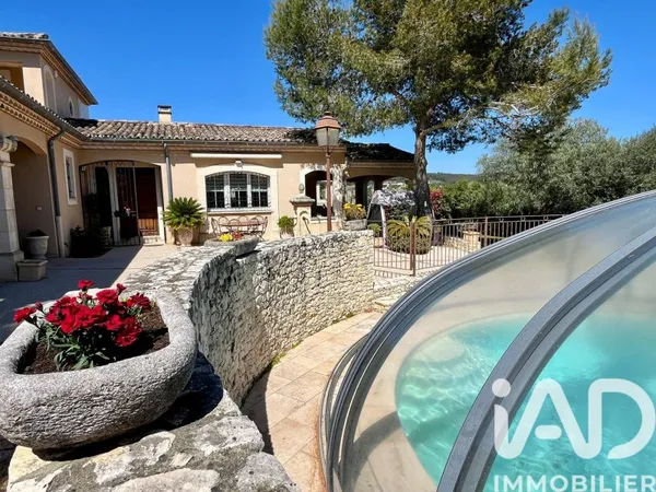 Maison 5 pièces 164 m²