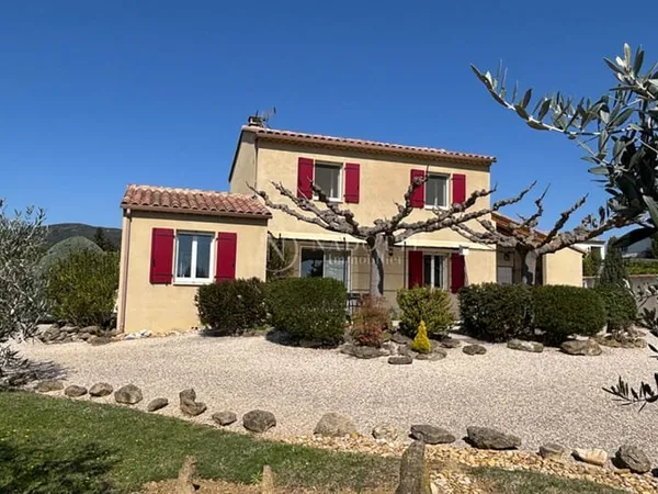 EXCLUSIVITÉ A VENDRE Maison Lauris T4 JARDIN, GARAGE