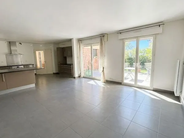 Appartement 5 pièces 99 m²