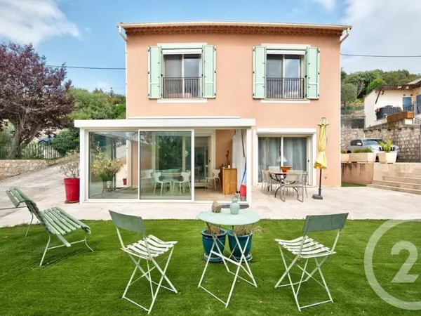 Maison 3 pièces 107 m²