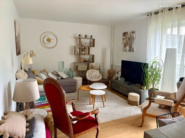 Appartement T3 dans résidence avec piscine