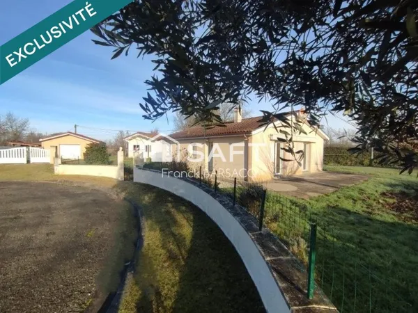 VILLA PLAIN PIED 4 CHAMBRES AVEC CHALET ET GARAGE