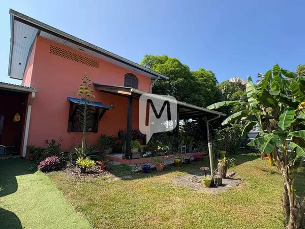 Dpt GUYANE, à vendre MATOURY maison duplex T4 de 90 m² sur un terrain de 500 m2