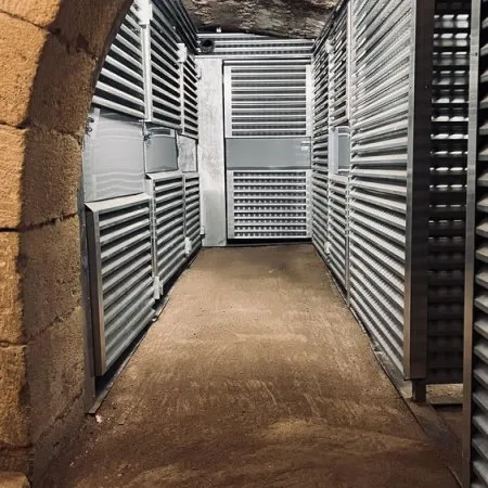 BOX DE STOCKAGE / CAVE / GARDE MEUBLE
