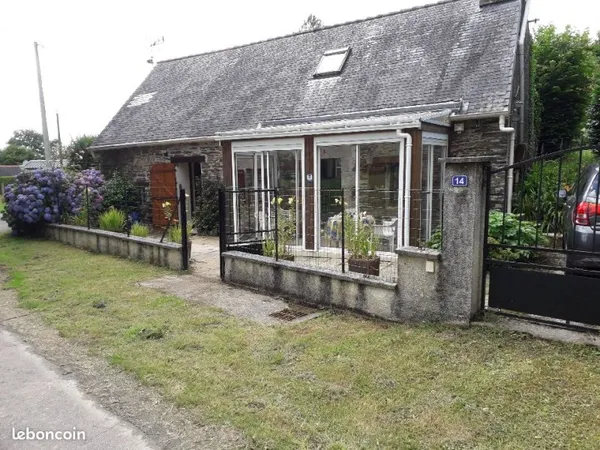 Maison chaleureuse en Bretagne - Jardin, véranda et poêle à bois - Idéale pour famille
