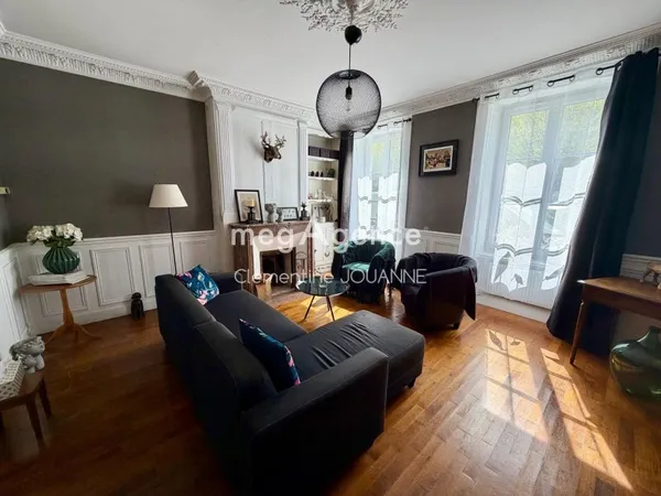 Charmante Maison Bourgeoise avec 4 chambres au coeur de Cherbourg avec un DPE C