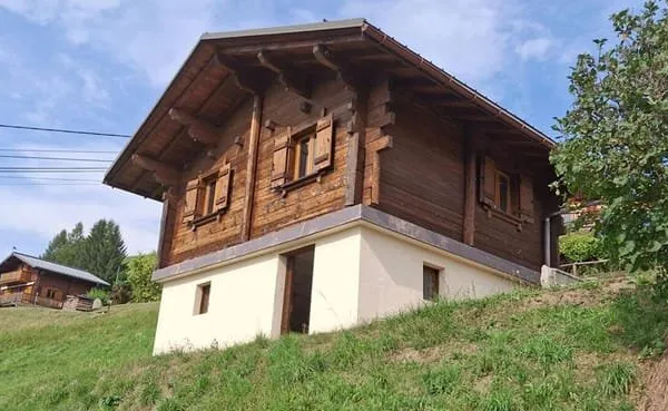 Maison 2 pièces 65 m²