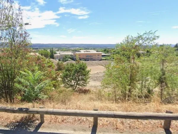 Terrain 383 m²