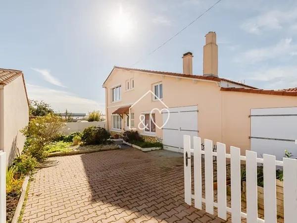 Maison de ville 90m² proche des commodités