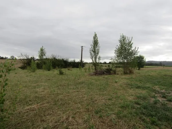 Terrain en Lotissement à Dreuilhe Commune de Revel