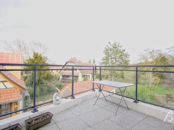 T3 de 70 m² avec grande terrasse et vue dégagée - Scharrach
