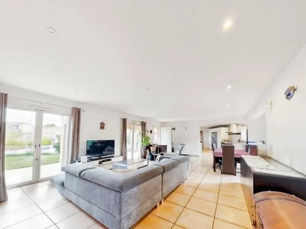 Maison 5 pièces 175 m²