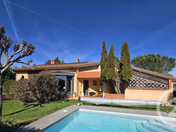 Maison 5 pièces 165 m²