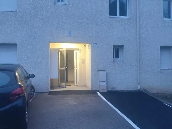 Parking sécurisé et fermé