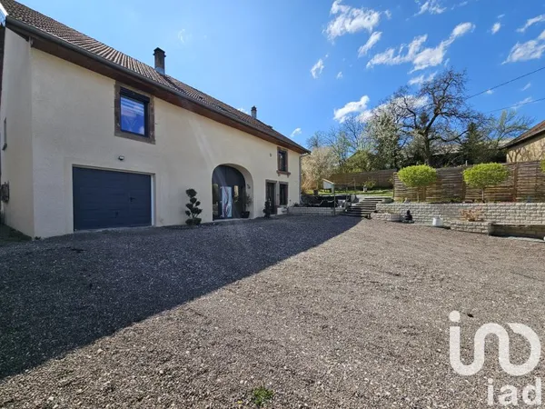 Maison 7 pièces 184 m²