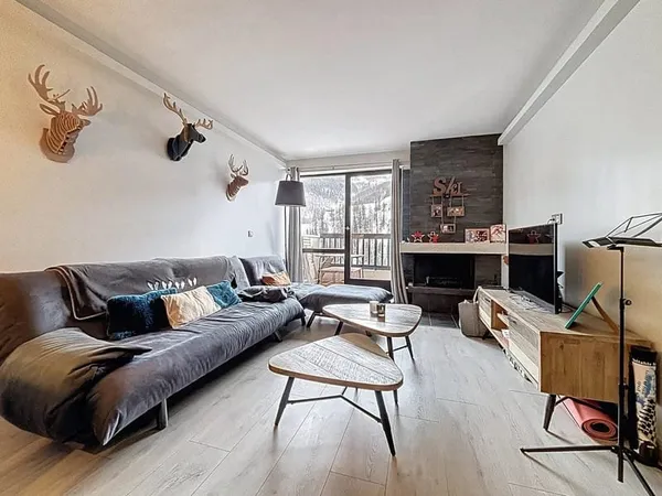 T4 EN DUPLEX - CENTRE STATION AURON