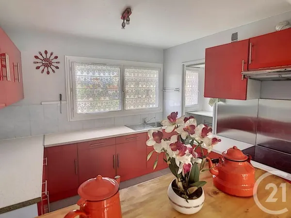 Appartement 4 pièces 79 m²