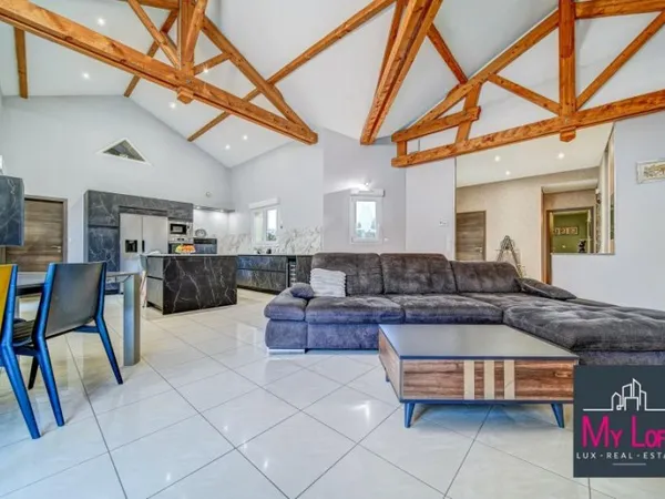 Maison 8 pièces 200 m²