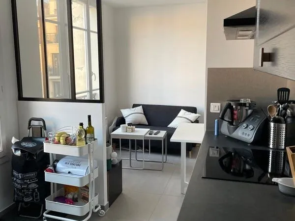 POISSY -HYPER CENTRE - T2 41 m² - RER A 3mins
