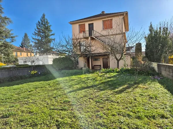 Maison 8 pièces 165 m²
