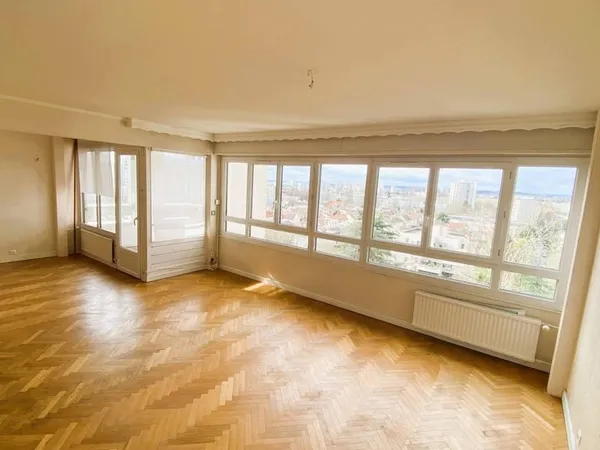 Appartement 5 pièces 97 m²