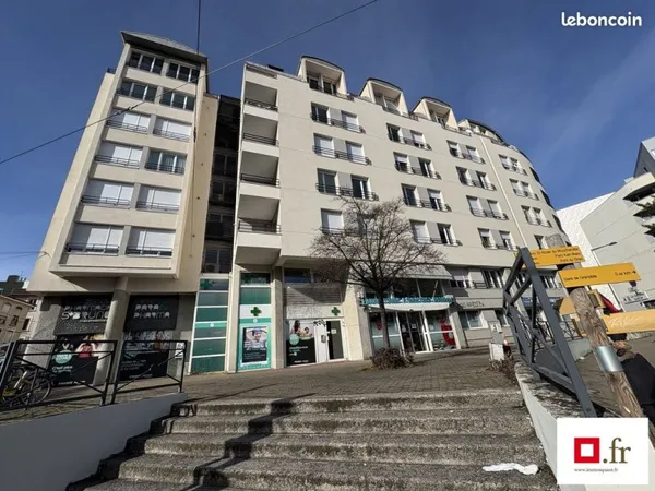 Bureaux 71 m² Grenoble