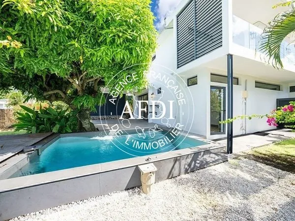 Exclusivité AFDI - Cluny : Villa d'Architecte Ultra-Contempor