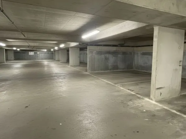 Place de parking sécurisée à louer