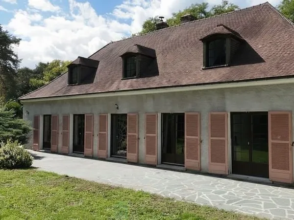 Maison Vente Noisy-sur-École 7p 211m² 499000€