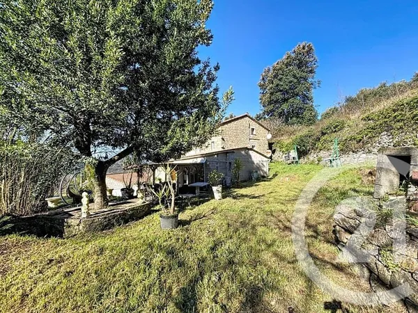 Maison 6 pièces 166 m²