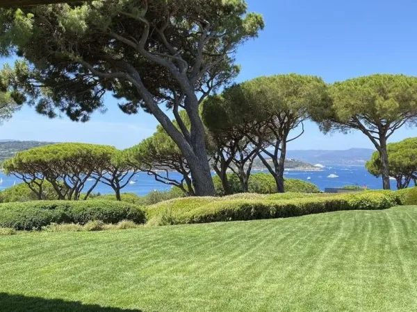 Villa 400 m²