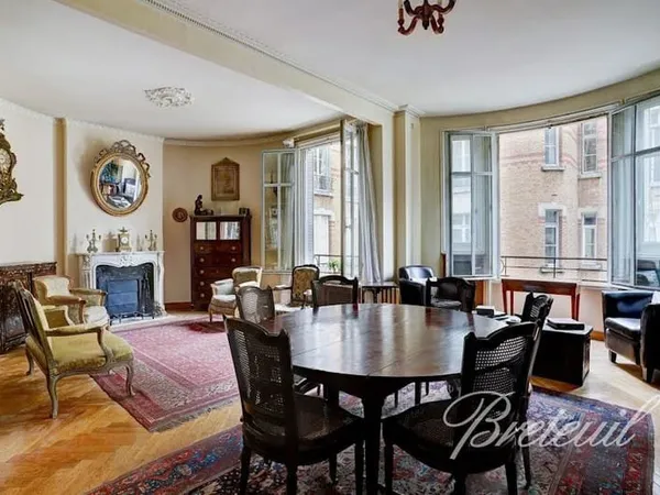 Appartement 5 pièces 103 m²