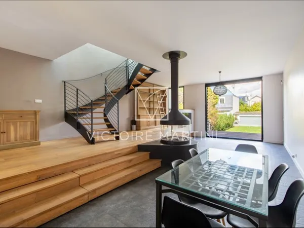 Maison 6 pièces 200 m²