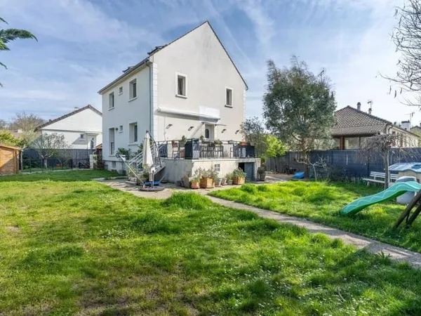 Maison 7 pièces 171 m²