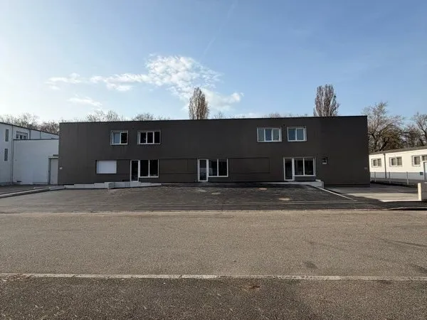 Local d'activité et entrepôt Brunstatt