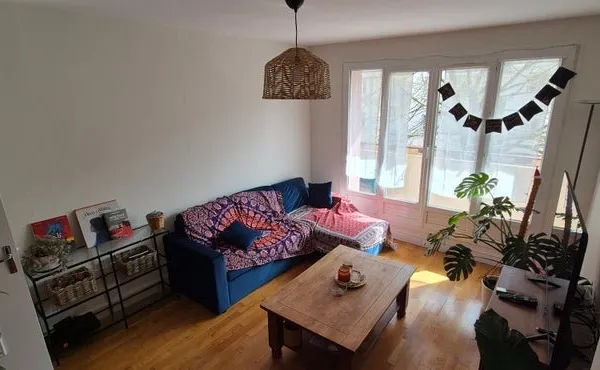 Colocation meublée féminine centre ville Dijon