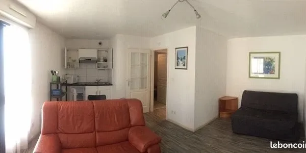 Studio 1 pièce 29 m²