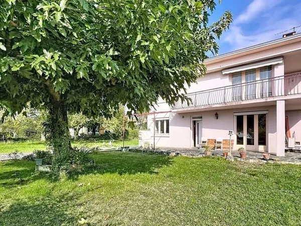 Maison 6 pièces 186 m²