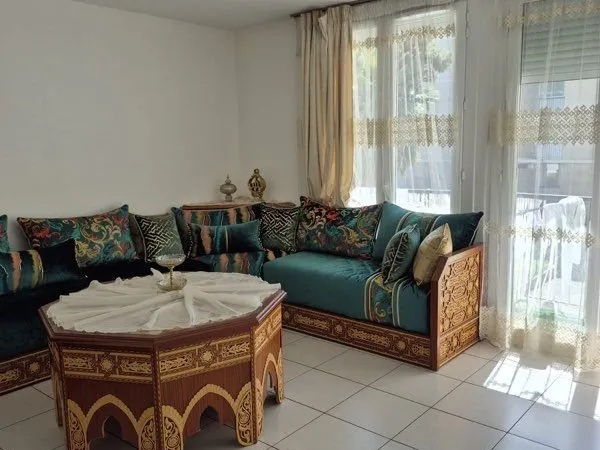 🏡 T4 lumineux 79,80 m² - 2 balcons, parking, résidence sécurisée - 184 000